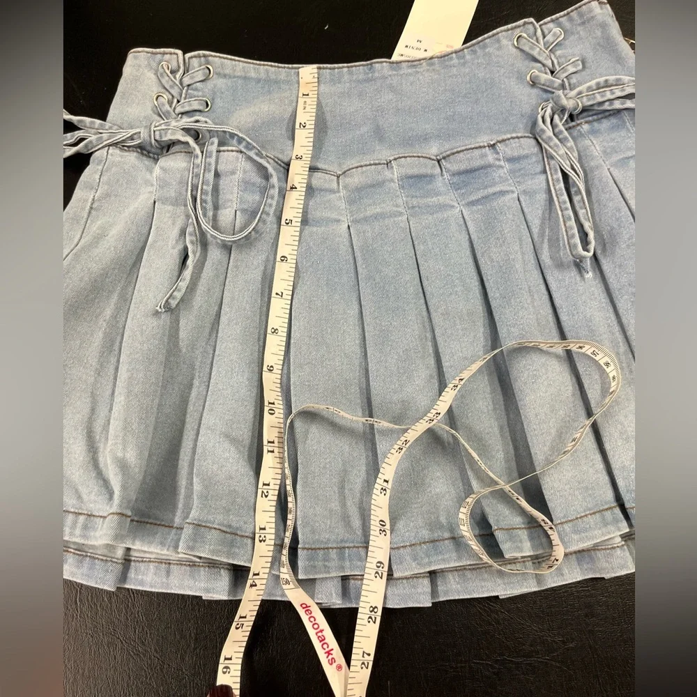 Hot & Delicious denim skirt